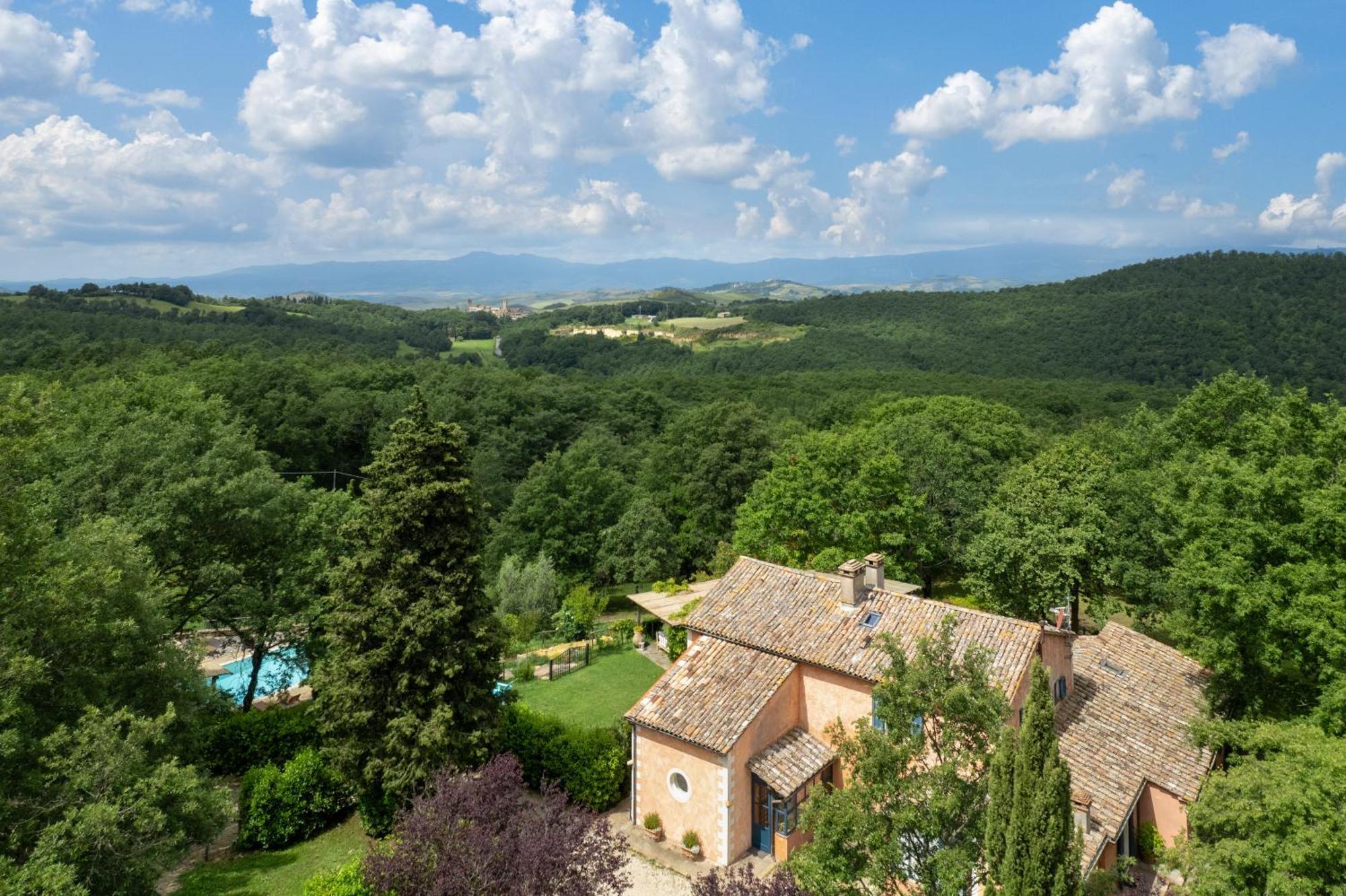 Villavetrichina San Casciano dei Bagni Exteriör bild